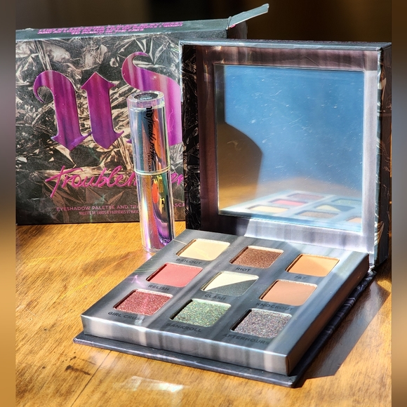 Urban Decay NIB Troublemaker Eyeshadow Mascara set - Picture 11 of 11
